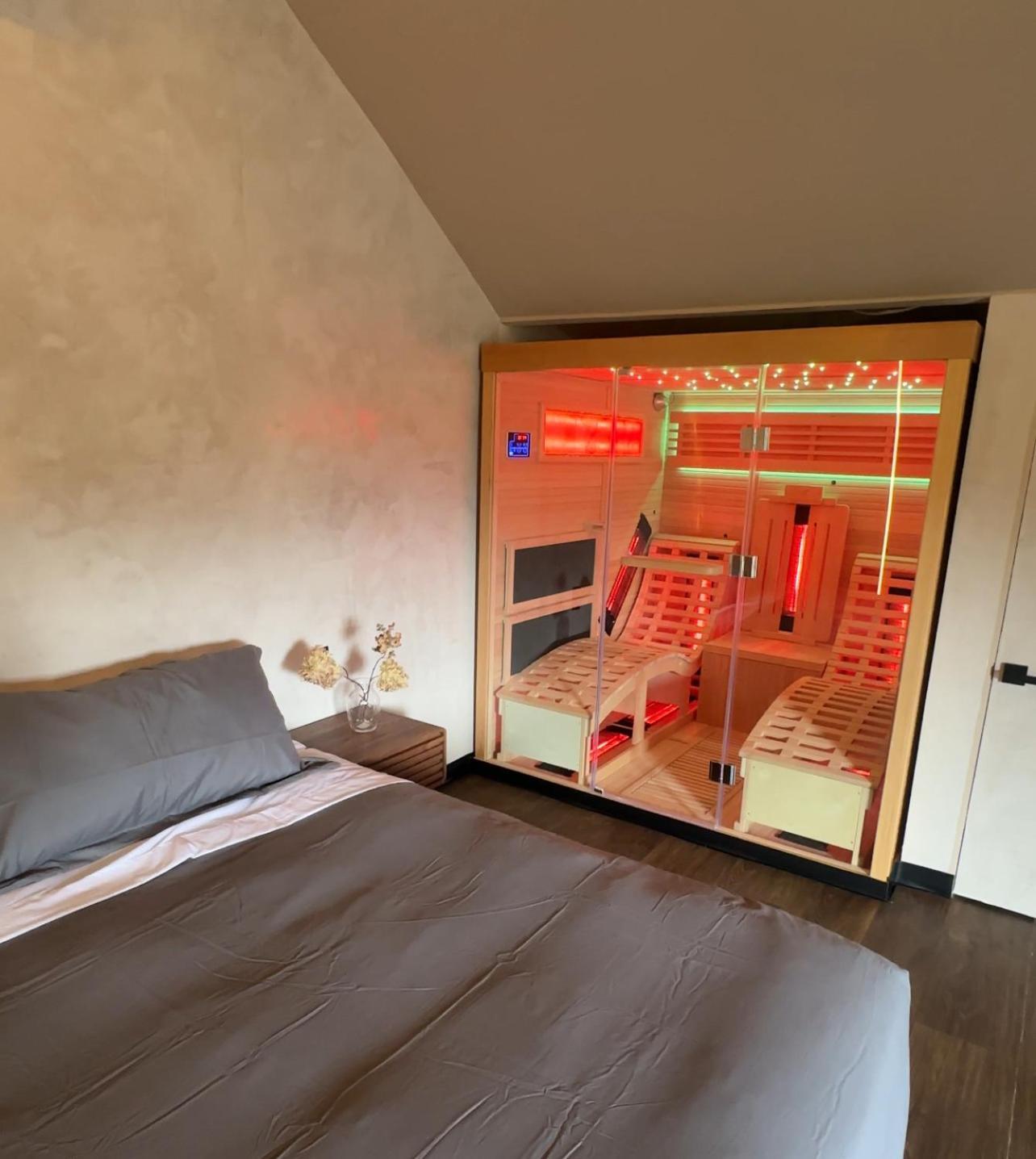 Emrose Luxury Cabins Brandon Ruang foto