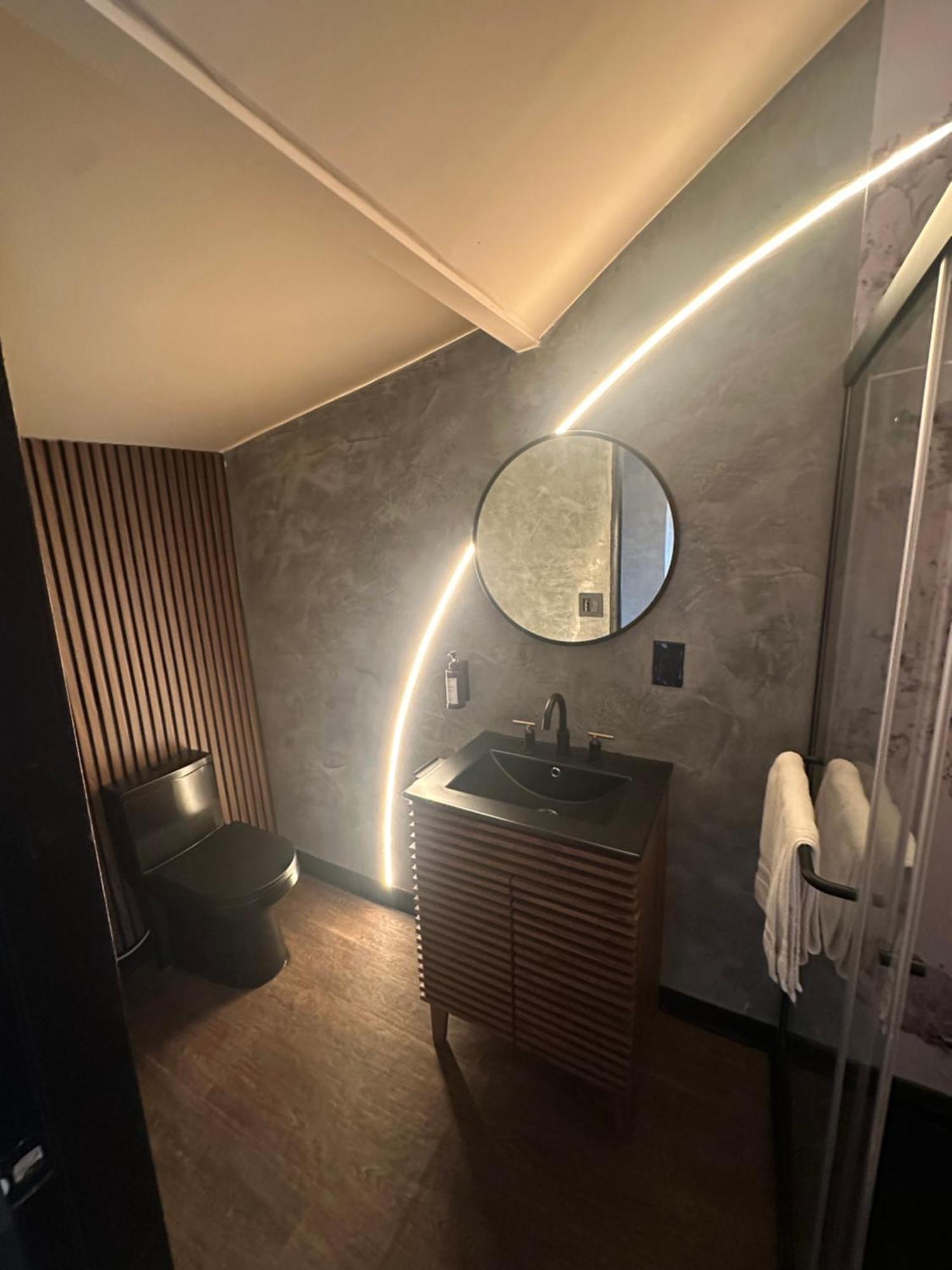 Emrose Luxury Cabins Brandon Ruang foto